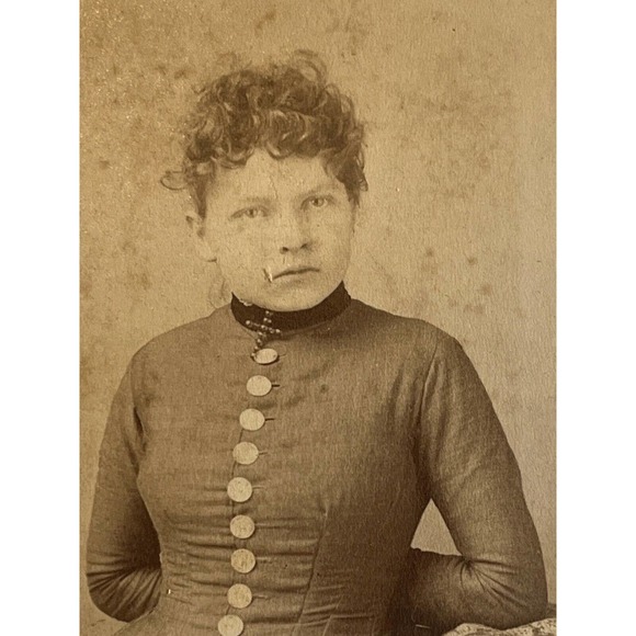 Antique CDV Carte de Visite Photography Sepia Lighty Bros Young Lady Buttons SEE - Picture 1 of 5